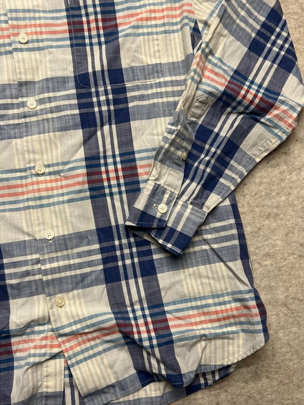 Tommy Bahama Plaid Casual Button Down Shirt Mens Large Business Office Preppy - Picture 4 of 9